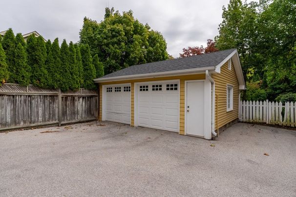 For Lease - 2080 Caroline Street Unit# C, Burlington, Ontario - Photo 1