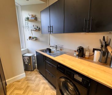 2 Bed, Flat - Photo 6