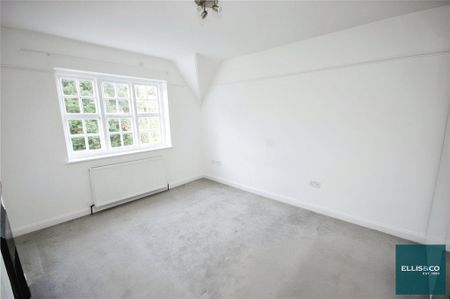 3 bedroom end of terrace house to rent - Photo 5
