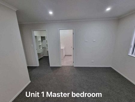 3BR Townhouse in Glenview near the hospital - Photo 4