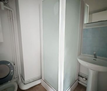 Appartement à louer - REIMS- CENTRE- - Photo 1