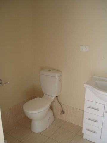 20/16 Litchfield Place, Gilmore ACT 2905 - Townhouse For Rent | Domain - Photo 5