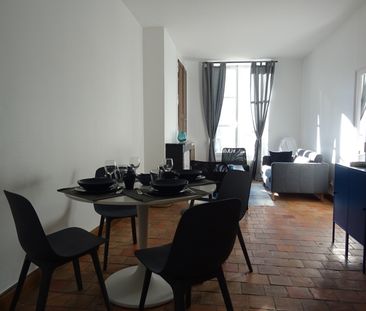 Location Appartement 2 Pièces 45 m² - Meublé - Photo 2