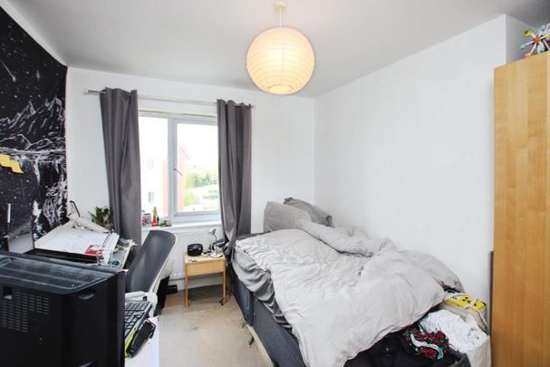 6 bedroom terraced house to rent - Photo 1