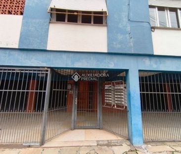 Apartamento com 1 quarto e 43m² para alugar em Menino Deus, Porto A... - Photo 4