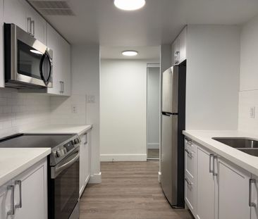 For Lease - 19 Regency Crescent Unit# 302, Whitby, Ontario - Photo 4