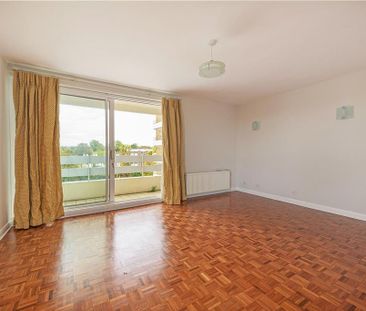 2 bedroom flat to rent - Photo 6