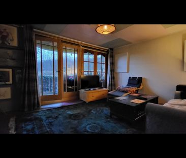 Room in a Shared Flat, Queen's Park Court, EH8 - Photo 4