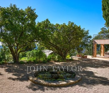 Maison à louer Valbonne, Cote d'Azur, France7 500 EUR / Mois - Photo 1