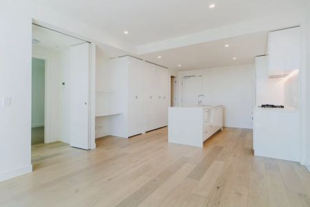 2Bedrooms, 2Bathrooms - Photo 2
