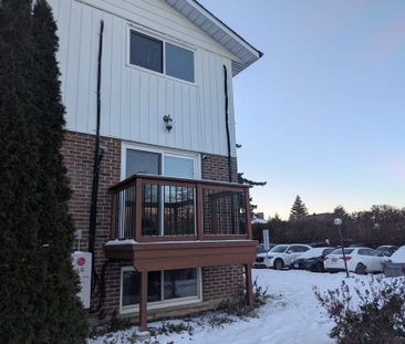 For Lease - 2 White Abbey Parkway Unit# 3, Toronto, Ontario - Photo 2