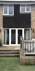 3 bedroom terraced house to rent - Photo 3