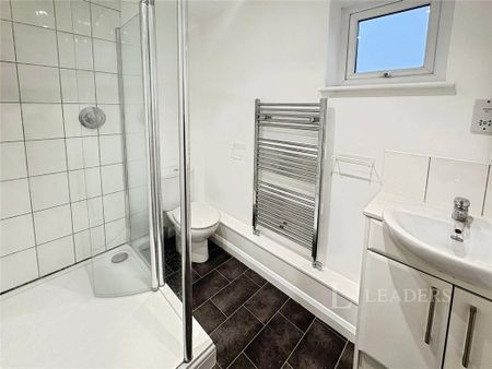 4 bedroom house to rent - Photo 4