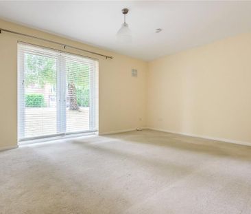 3 bedroom apartment to rent - Photo 2