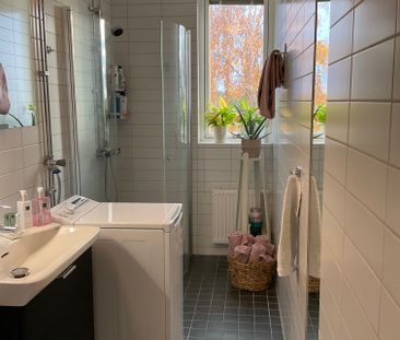 Rubingatan, Västra Frölunda - Photo 2