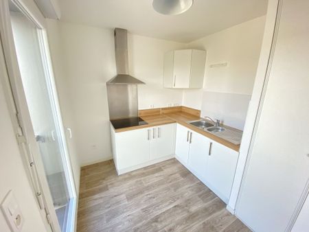 Location Appartement 2 pièces 44m² - Photo 5