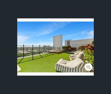509/148 Logan Road, Woolloongabba, Qld 4102 - Photo 2