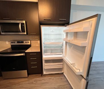 For Lease - 385 Winston Road Unit# 1007, Grimsby, Ontario - Photo 3