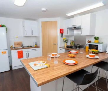 Premium En-Suite - Photo 4