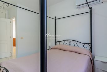 Chalet adosado · Alquiler a largo plazo ·