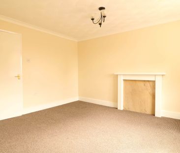 The Fairways, Scunthorpe - Photo 3