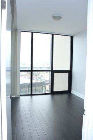 For Lease - 2900 Highway 7 Road Unit# 420, Vaughan, Ontario - Photo 4