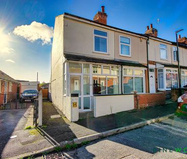 2 BEDROOM House - End Terrace - Photo 1