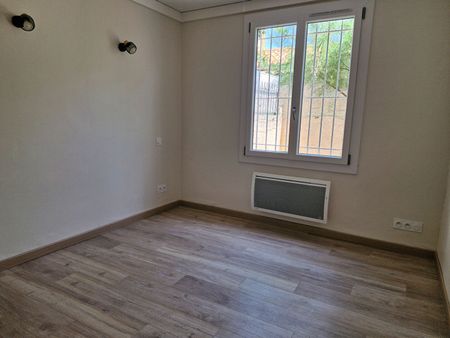 Location Maison 4 pièces 74m² - Photo 4