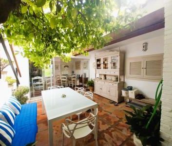 Holiday rental property, non-permanent residence contract (non-rene... - Photo 4