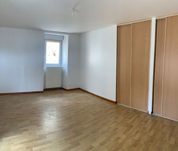 Location Maison 5 pièces 120m² - Photo 4