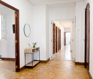 Bright double room in Ruzafa - Photo 3