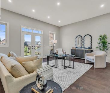 40 BRITANNIA AVENUE E - Photo 1