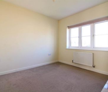 3 bedroom detached house to rent - Photo 4