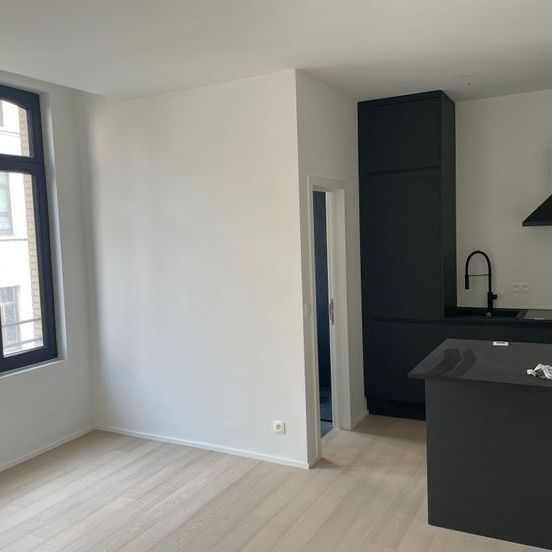 Appartement te huur - Photo 1