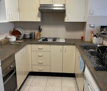 St Leonards - Photo 3