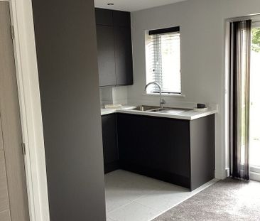 Olympus Close, Doncaster - Photo 3