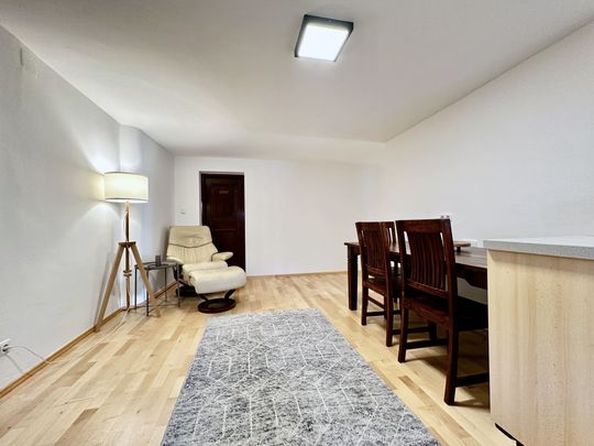 Voll ausgestattete Kurzzeitwohnung in Toplage von Steyr – ideal für Berufstätige oder Reisende - Foto 1