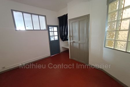 Ecusson, Location appartement 2 pièces 48 m² - Photo 3