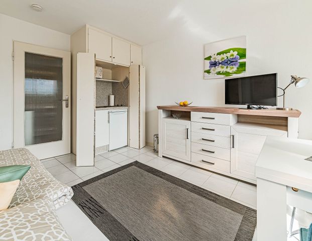 City-Residence: Möbliertes Apartment mit Balkon, zentral in Offenbach - Photo 1