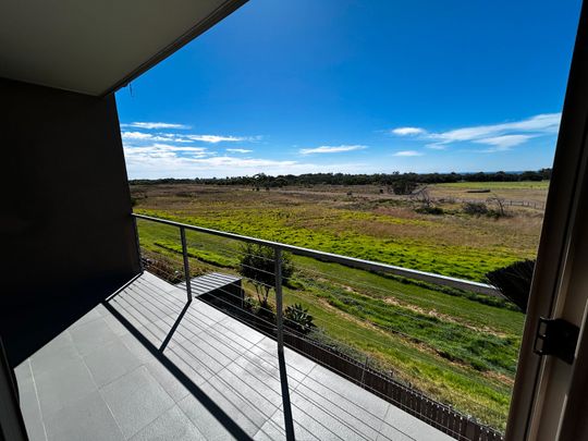 Amazing Location, Amazing Home with Views - Photo 1