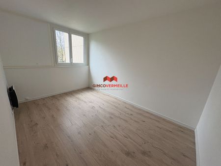 Location Appartement 4 pièces 88m² - Photo 5