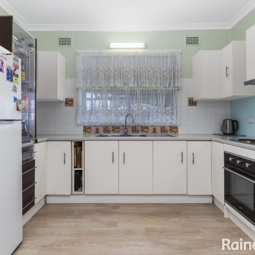 PERFECT COTTAGE - Photo 1