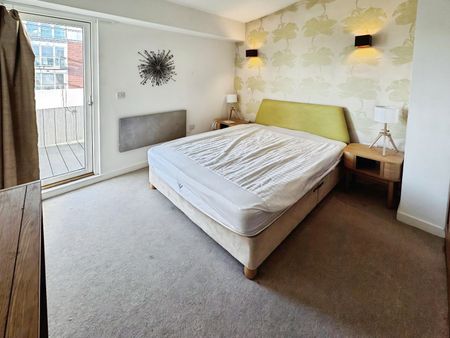 2 bedroom apartment to rent - Photo 4