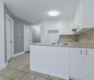 351 Rue Corbin, Laval (Sainte-Rose), QC H7L - Photo 3