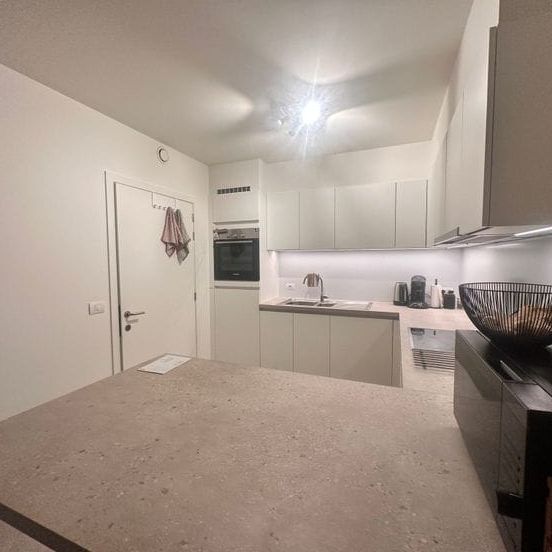 Appartement te huur - Foto 1