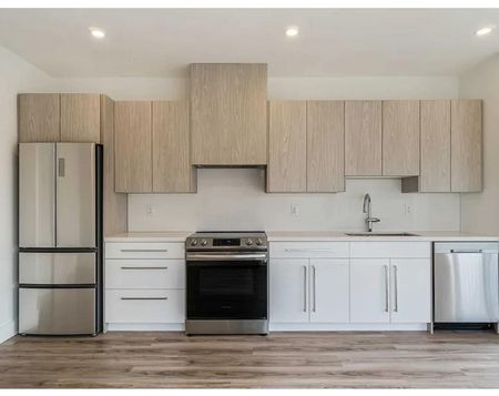 For Lease - 54 Westhampton Drive Unit# upper Apartment, Toronto, Ontario - Photo 4