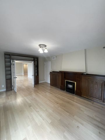2 + Den 2 Bath - Photo 2
