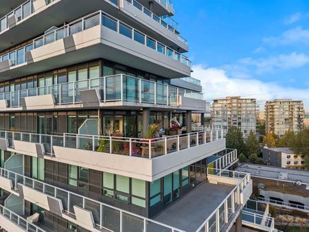 5766 Gilbert Road condo — Richmond, BC (3-Bedroom) - 3 Bedroom - Photo 2
