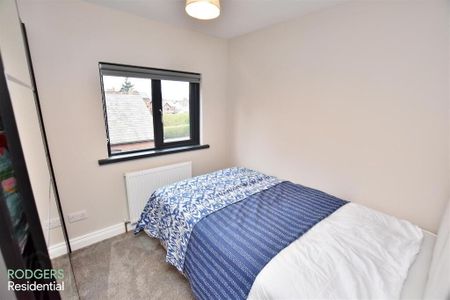 Apt 4, 244 Upper Newtownards Road, Belfast, BT4 3EU - Photo 3
