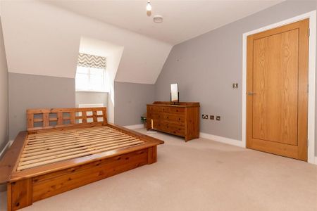 5 bedroom detached house to rent - Photo 5